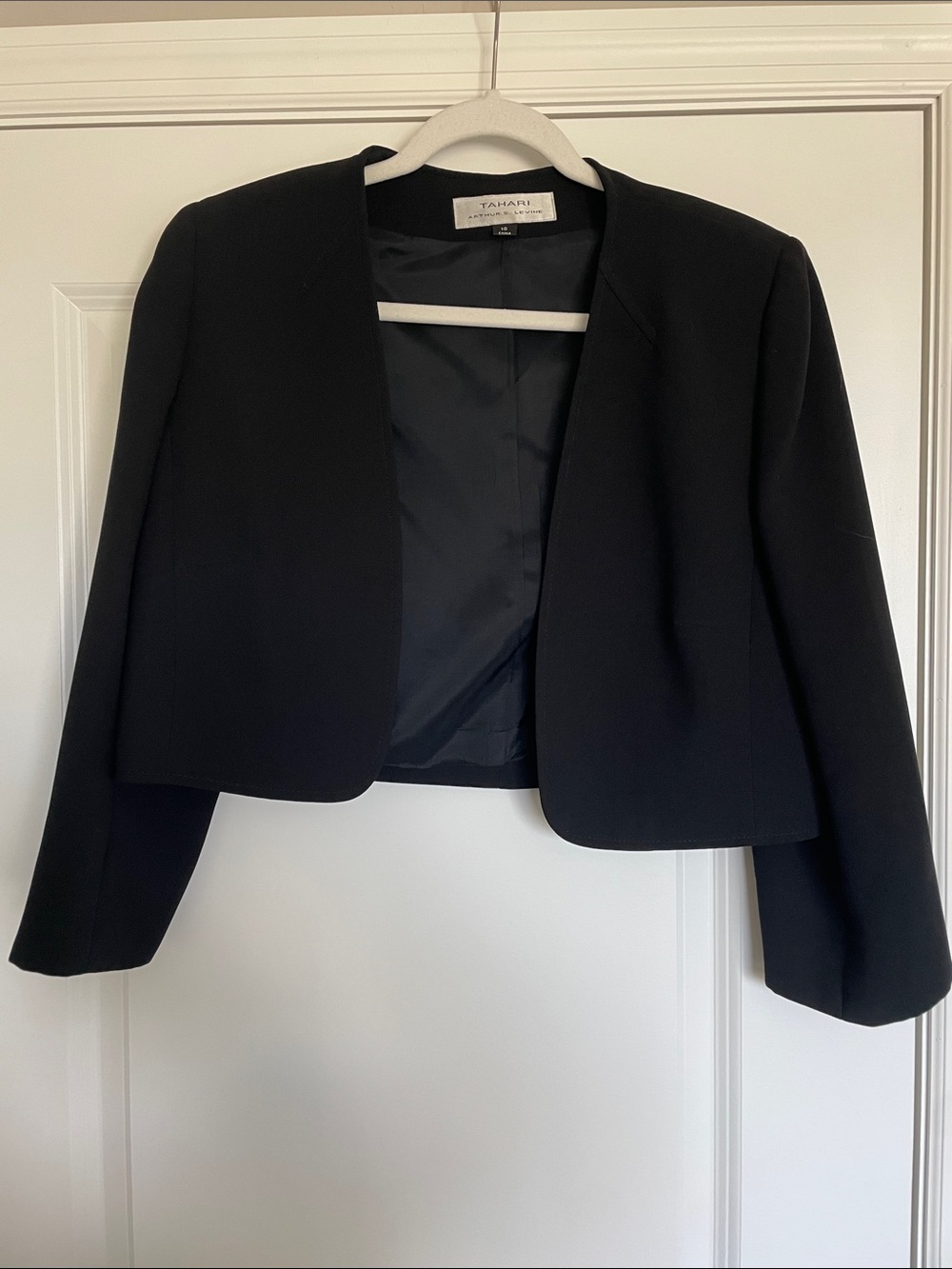 Tahari Black Open-Front Cropped Blazer